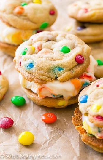M&Ms Ice Cream Sandwiches-- the ULTIMATE summer treat! Complete with homemade 4 ingredient no-churn ice cream!