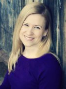 Wendy Higgins Author photo