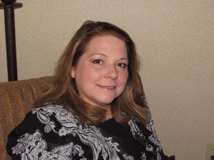 Ruth Cardello Headshot