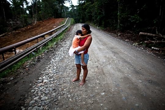 A Waorani woman and her daughter along an oil road near their community. Photo: Give Clearwater
