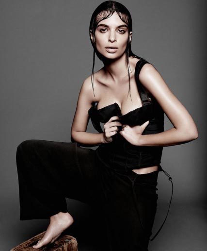 Emily Ratajkowski Shows Off Lots Of Skin In Sports Illustrated P