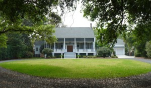Cozy House: The Text-A-Nurse Cozy Mystery Series www.rvdoon.com