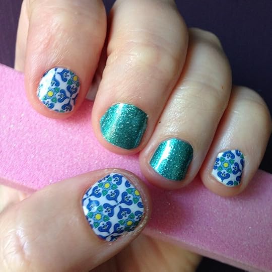 Done! Bellagio and Jaded. Jamicures are getting easier. #jamberry #jamberrynails