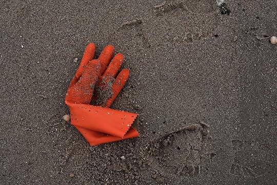 Handschuh am Strand