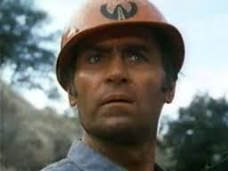 Clint Walker in Killdozer