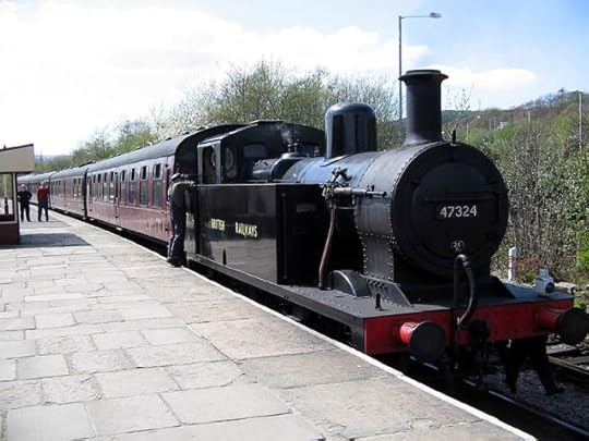 800px-Steam_train_at_Rawtenstall