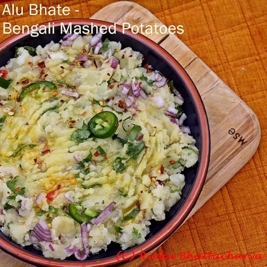 Alu Bhate - Bengali Mashed Potatoes