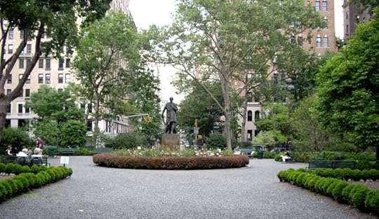 File:Gramercy-park-2007.jpg