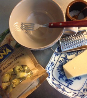 Jag är helt besatt av tortellini med basilikasmak.