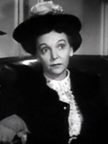 ZaSu Pitts in Tish trailer. Public domain via Wikimedia Commons.