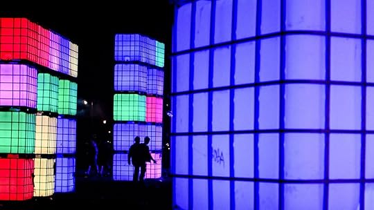 JUN15_02_451363186_c