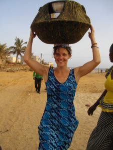 Marianne carrying on head