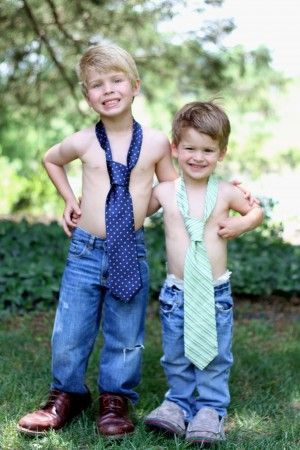 Father's Day Photo Idea...mom u free to take this pic ?