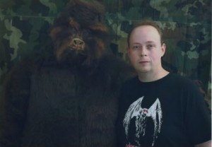 J. Nathan Couch scores face time with Bigfoot at the 2015 Milwaukee Paranormal Conference