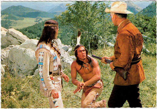 Pierre Brice, Gojko Mitić, Stewart Granger, Unter Geiern