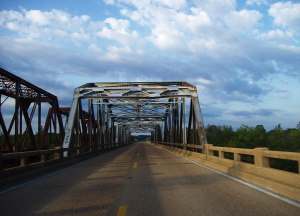 Tallahatchie_bridge-Hwy_7_Mississippi