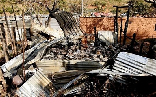 Ampe Rogerio. Rede Angola. Accampamento_Sume_Huambo_AR-233-580x361