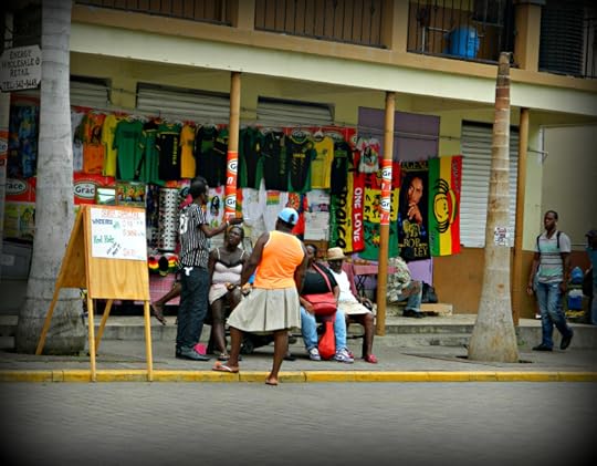 photo 101 day 2 street 002 tu