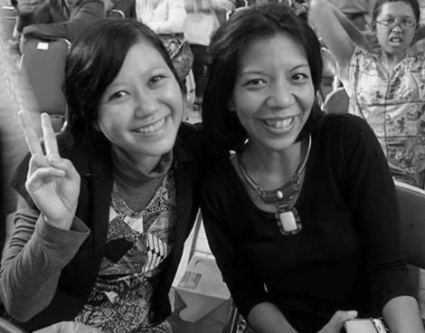 Bersama Ceu Ratie mamanya Arkin (Foto milik Ceu Asri Resmisari).
