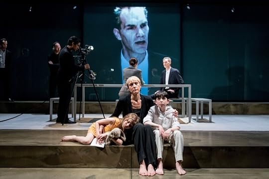 2015-06-15-1434403933-4307932-Oresteia3.jpg