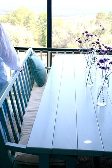 porch table