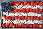 4th-of-july-flag-fruit-dessert-tray-2