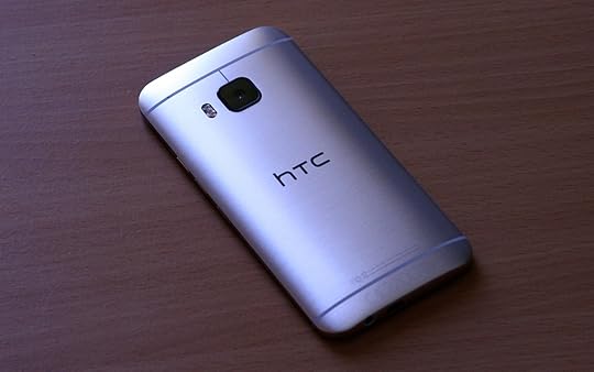HTCOneM9_Back