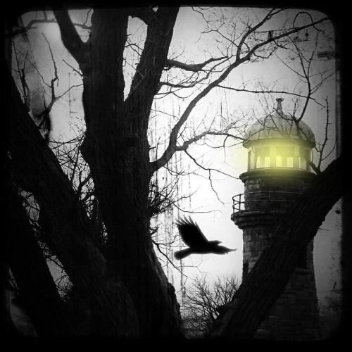 lighthouse-gothic-and-crows-art-photography