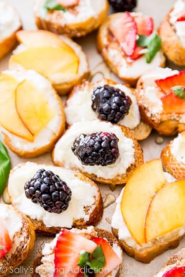 Goat Cheese & Fruit Crostini makes for the easiest appetizer ever. And everyone LOVED these.