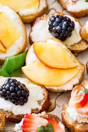 Goat Cheese & Fruit Crostini makes for the easiest appetizer ever. And everyone LOVED these.