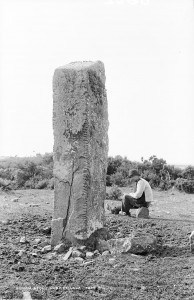 Breastagh_Ogham_Pillar_8484298783-194x300