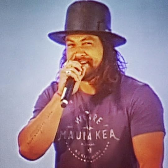 Khal Drago, Ronon Dex (Stargate Atlantis) and Aquaman all rolled into one...