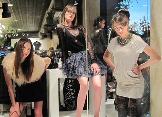 Are they real or are they mannequins?