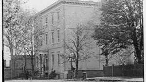 confederate_white_house.jpeg.CROP.hd-large
