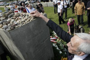 Grave 1