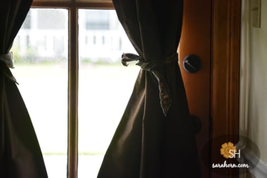 SaraHorn.com | Keep Your Circle Broken: Finding Ways to Say Hello