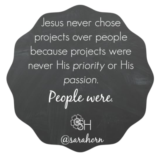 SaraHorn.com | Keep Your Circle Broken. 