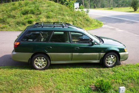 2000 Subaru Outback- Robin's car.