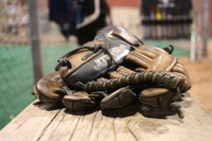 gloves-454561_1280