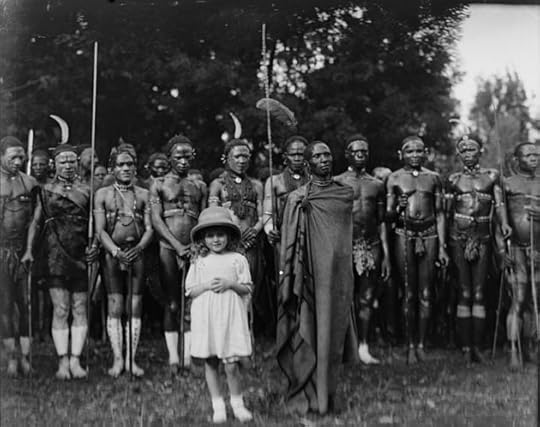 Alice_Sheldon_aka_James_Tiptree,_Jr._with_Kikuyu_people