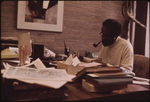 LERONE_BENNETT,_WELL_KNOWN_BLACK_WRITER_WHO_IS_SENIOR_EDITOR_AT_EBONY_MAGAZINE,_IN_HIS_OFFICE_AT_JOHNSON_PUBLISHING..._-_NARA_-_556250