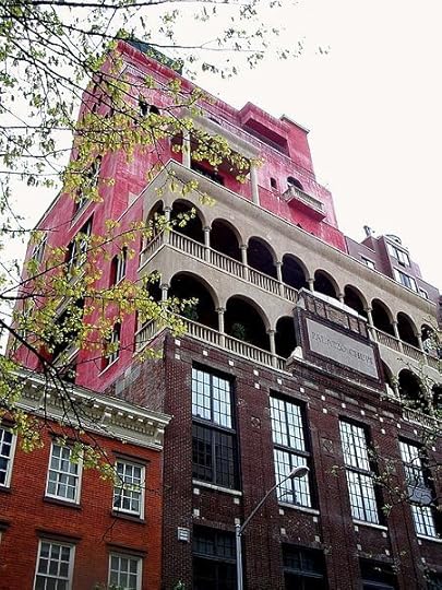 File:Palazzo Chupi.jpg