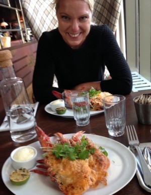 Vi åt gratinerad hummer och vi pratade och pratade och pratade.