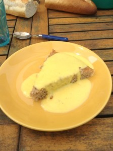 Dessert, anyone? I don't often indulge, especially if the offering isn't chocolate, but I couldn't resist this regional delicacy, a hazelnut cake with crème anglaise.