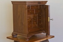 Spicebox made of walnut by matt cremona