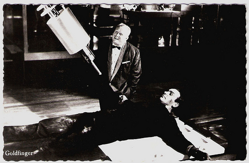 Gert Fröbe and Sean Connery in Goldfinger (1964)