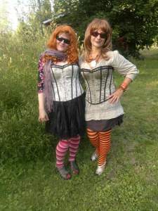 Epämääräisiä leiriläisiä