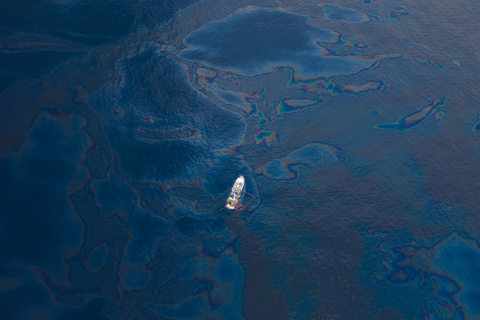 Photo: Premiers' energy strategy doesn't go far enough