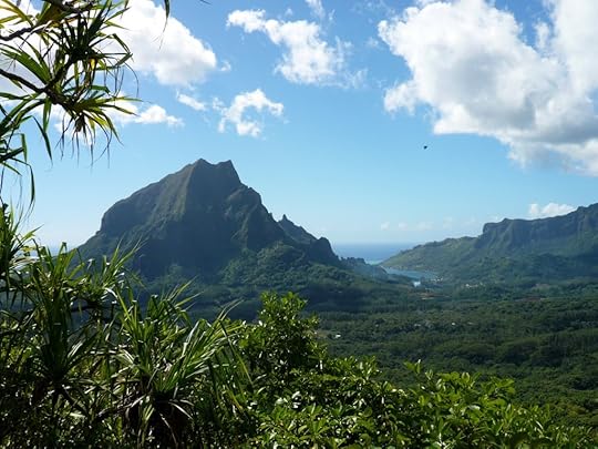 Moorea, French Polynesia Photo by Lisa Niver