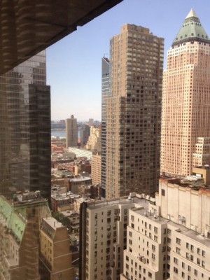 Utsikt från mitt hotellrum, Hudsonfloden skymtar